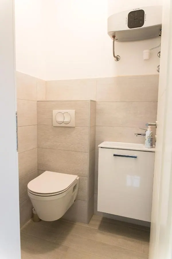 Apartment Zara - Luxury Apartment With Private Pool  Zadar