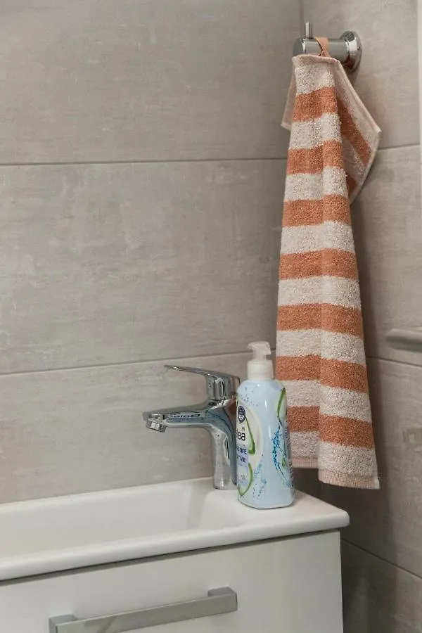 Apartment Zara - Luxury Apartment With Private Pool