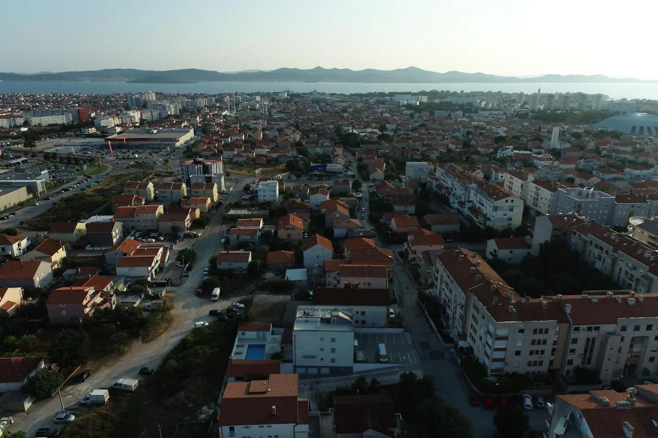 Apartment Zara - Luxury Apartment With Private Pool Croatia